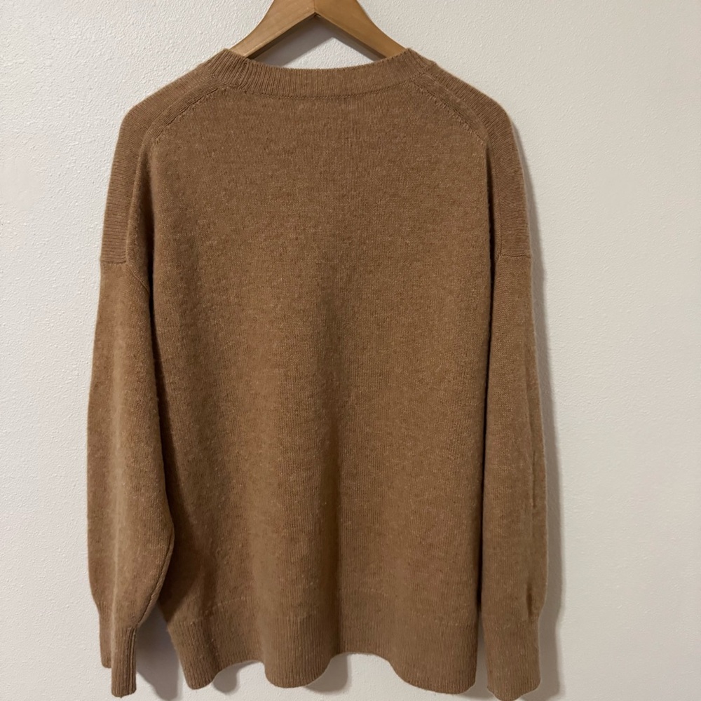 Aritzia Babaton Luxe Cashmere Toba Sweater Camel Minimalist Quiet Luxury-Small - Picture 2 of 9